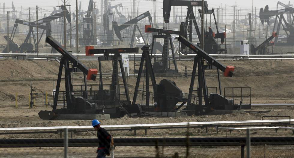 La OPEP recorta las expectativas de aumento de la demanda de petróleo y urge a tomar medidas