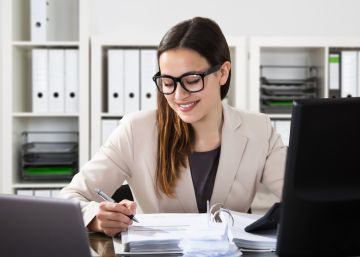 Un informe asegura que un autónomo digital gana el triple que quien no lo es