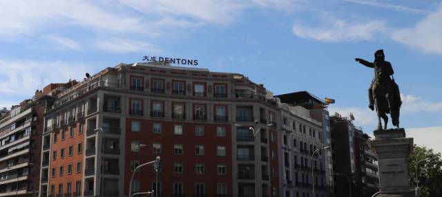 Dentons se fusiona con cinco bufetes de élite en África