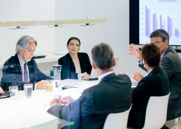Los 25 puestos directivos pagados con más de 100.000 euros al año