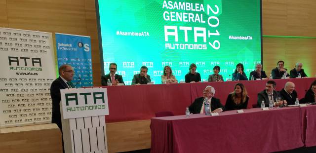 Asamblea General de la Asociación de Trabajadores Autónomos (ATA). Imagen extraída de la web de ATA.