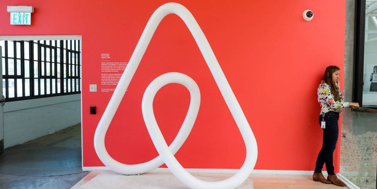 Interior de la sede de Airbnb en California.