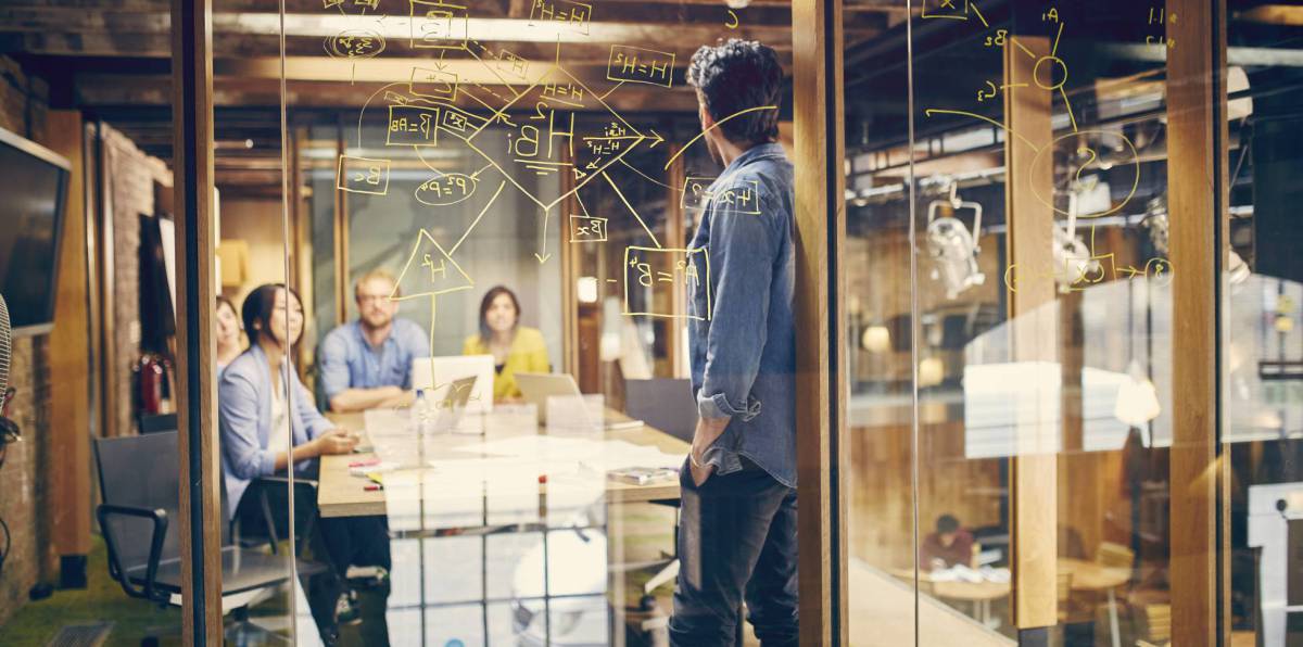 Tecnología, transformación digital y firmas jurídicas: prioridad estratégica
