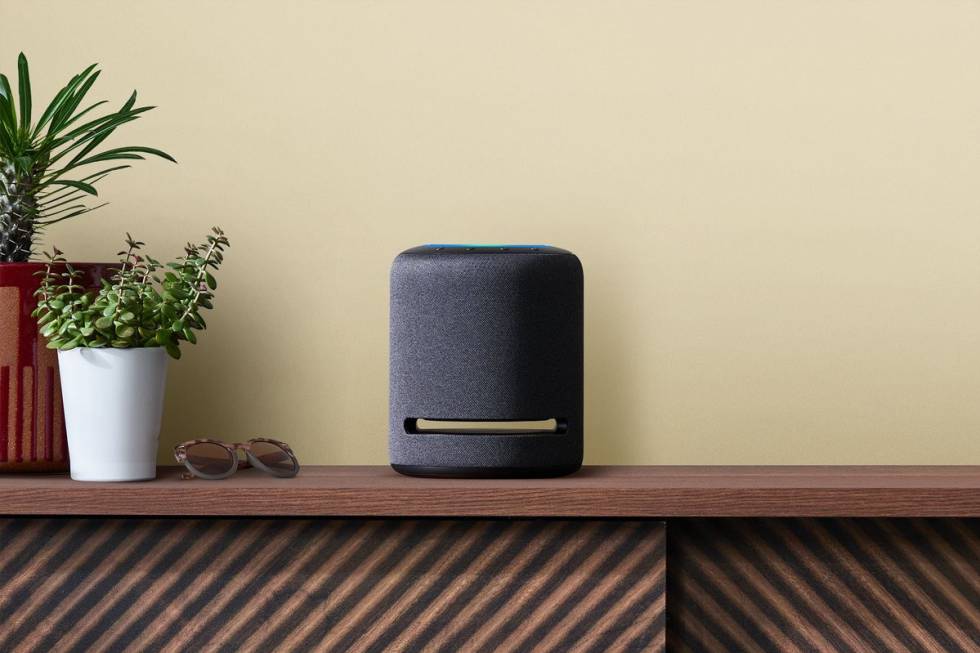 Amazon Echo Studio.