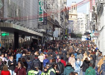Los contratos esquivan la desaceleración en Navidad y crecerán más del 7%