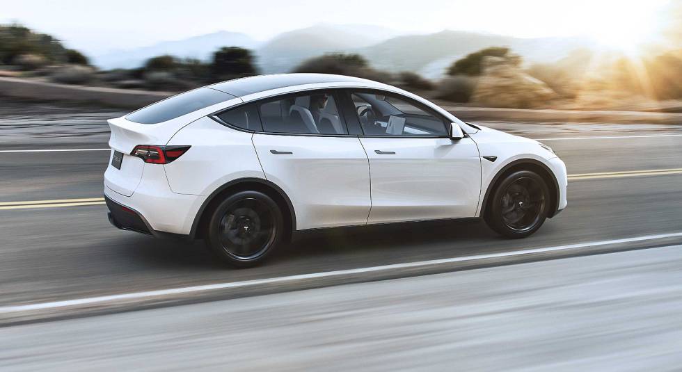 Una imagen nos muestra algunos de los primeros Tesla Model Y fabricados