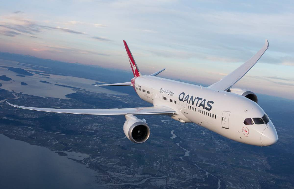 Boeing 787 Dreamliner con el que la aerolínea Qantas realizará el vuelo entre Nueva York y Sídney.