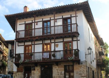 Casas en el casco histórico de Santillana del Mar