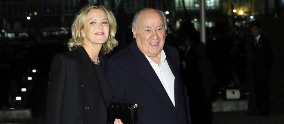 Amancio Ortega junto a su esposa Flora Pérez.