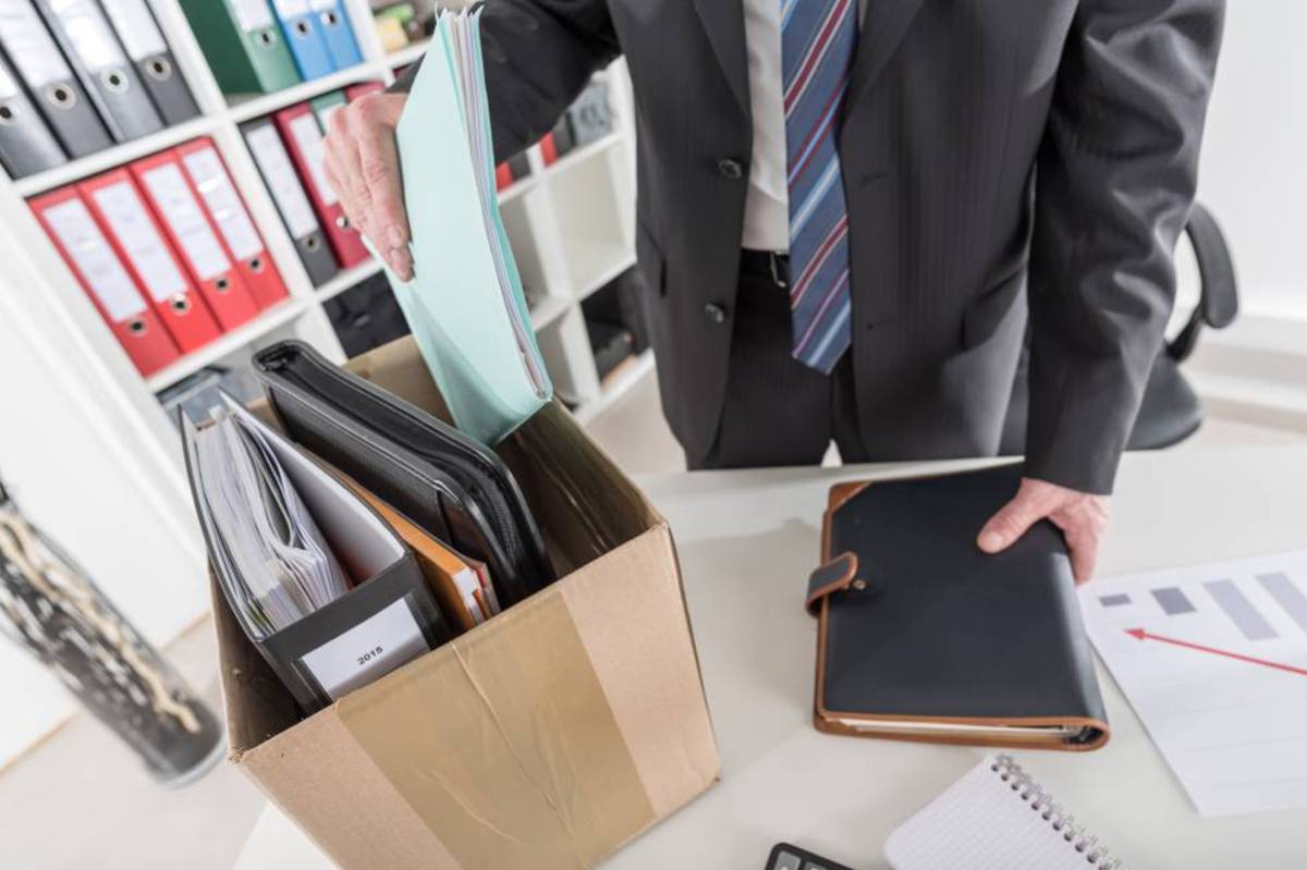 Una empresa con problemas económicos no puede despedir a empleados de áreas rentables
