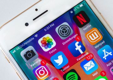 Facebook te espía a través de la cámara de tu iPhone sin que lo sepas