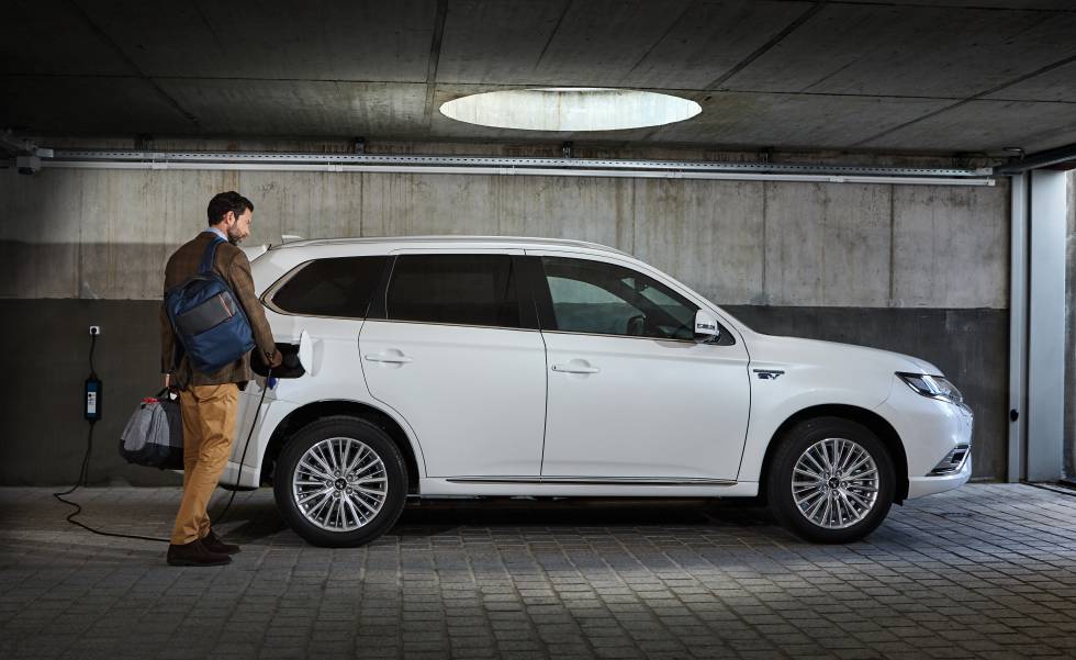 Mitsubishi Outlander PHEV