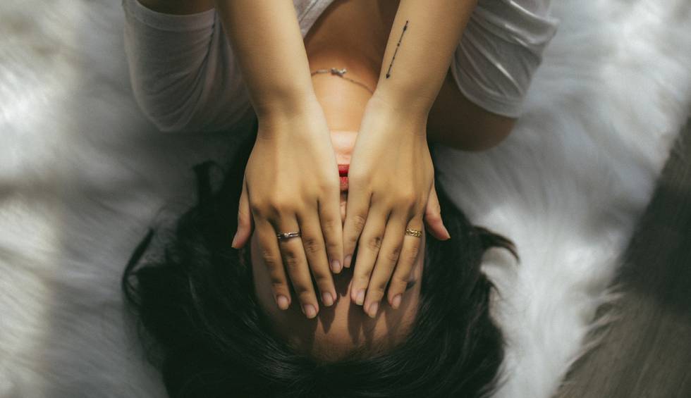 Cinco datos que debes evitar mencionar en tu perfil de Tinder