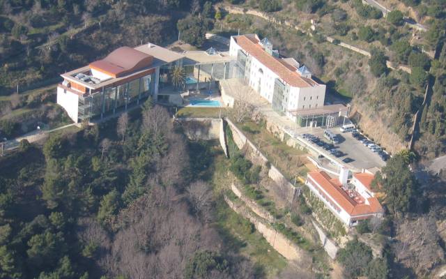 Panorámica desde el aire de las instalaciones de la Escuela Judicial en Barcelona.