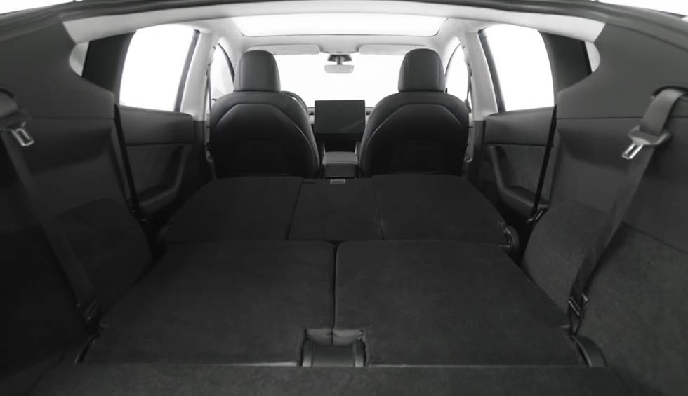 El Tesla Model Y ahora se deja ver en las autovías (vídeo)
