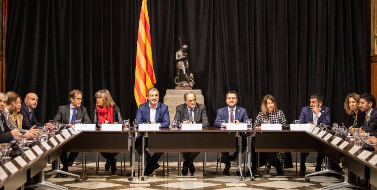 Reunión entre el Govern de la Generalitat y las empresas y administraciones relacionadas con el Mobile World Congress tras su cancelación, en Barcelona.