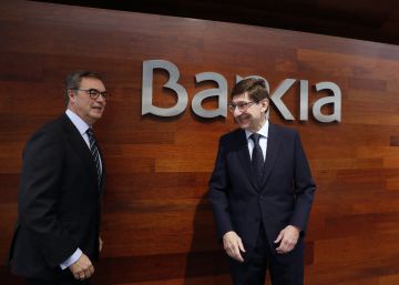 Bankia no tiene otra alternativa que subir dividendo para pagar al Estado Bankia no tiene otra alternativa que subir dividendo para pagar al Estado