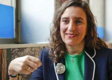 Araceli de Frutos “Hay que ser precavidos, puede haber recortes hasta el verano” Araceli de Frutos “Hay que ser precavidos, puede haber recortes hasta el verano”
