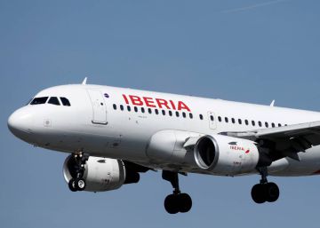 Iberia aplicará un ERTE a su tripulación de cabina Iberia aplicará un ERTE a su tripulación de cabina
