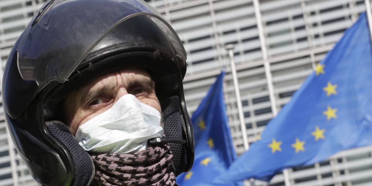 Europa y EE UU vacunan sus economías contra la pandemia
