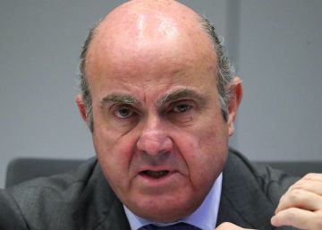 Guindos: “España afronta la peor crisis desde la Guerra Civil” Guindos: “España afronta la peor crisis desde la Guerra Civil”