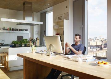 Descansos, registro horario y riesgos laborales, prioridades de la futura ley del teletrabajo