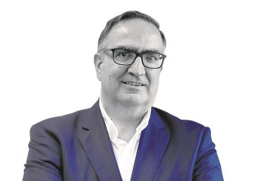 ¿Por qué Sánchez está feliz con el éxito de Feijóo y Urkullu?
