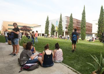 La Universidad de Valladolid refuerza la oferta educativa en sus cuatro campus La Universidad de Valladolid refuerza la oferta educativa en sus cuatro campus