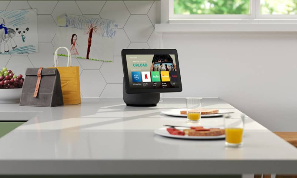 Amazon Echo Show 10.