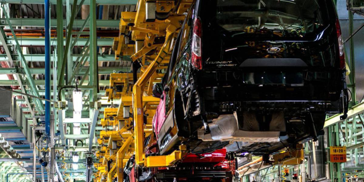 Producción de la Transit Connect en Ford Almussafes (Valencia).
