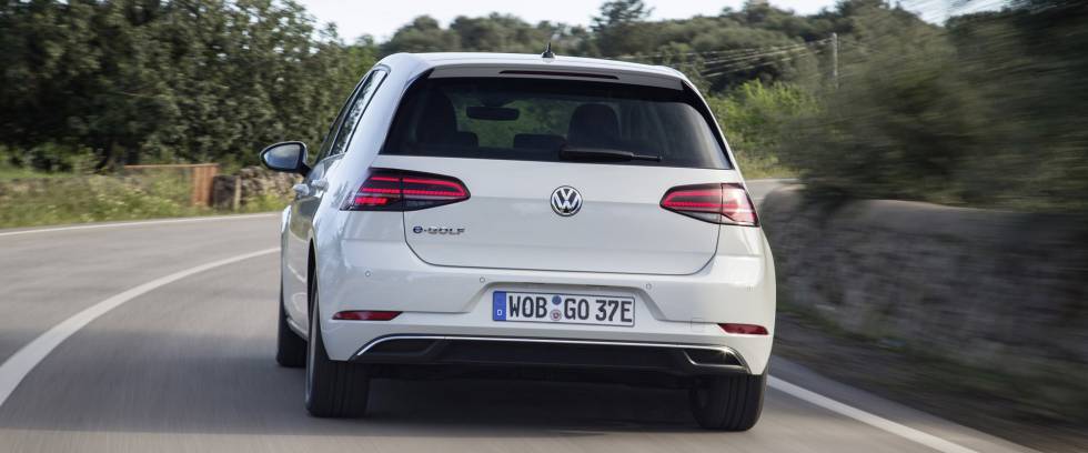 Imagen del Golf eléctrico de Volkswagen.rn