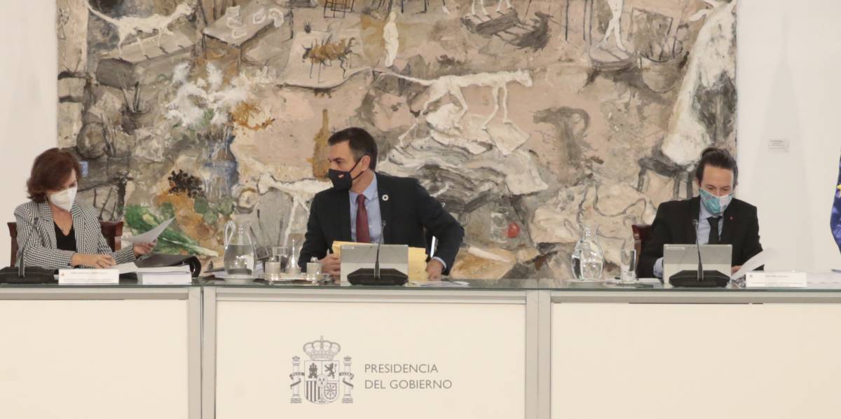El presidente del Gobierno, Pedro Sánchez, preside el Consejo de Ministros.