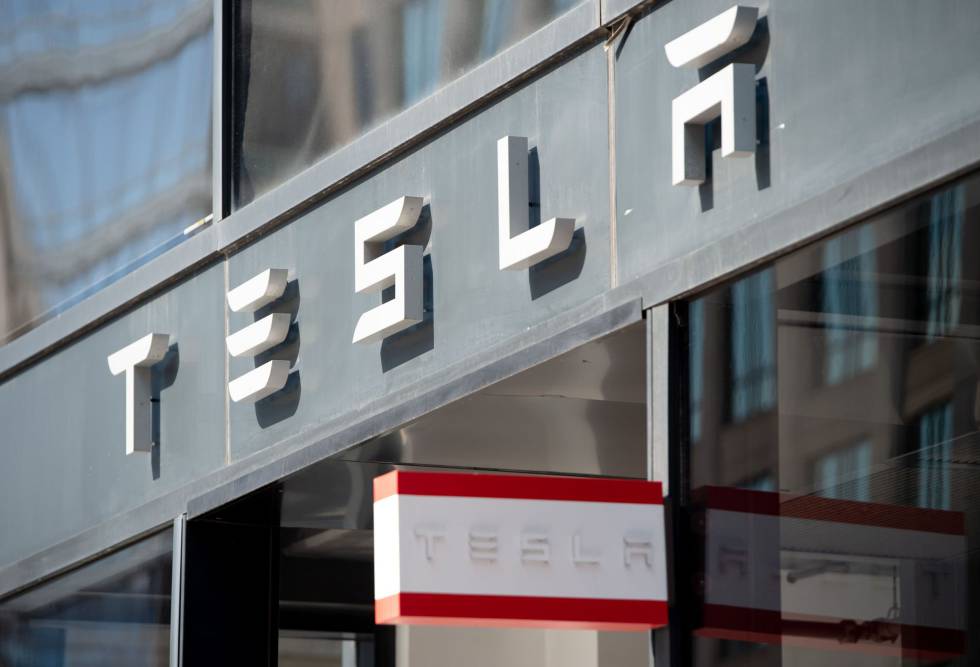 Tesla llama a revisión más de 10.000 vehículos de sus Model X y Model Y