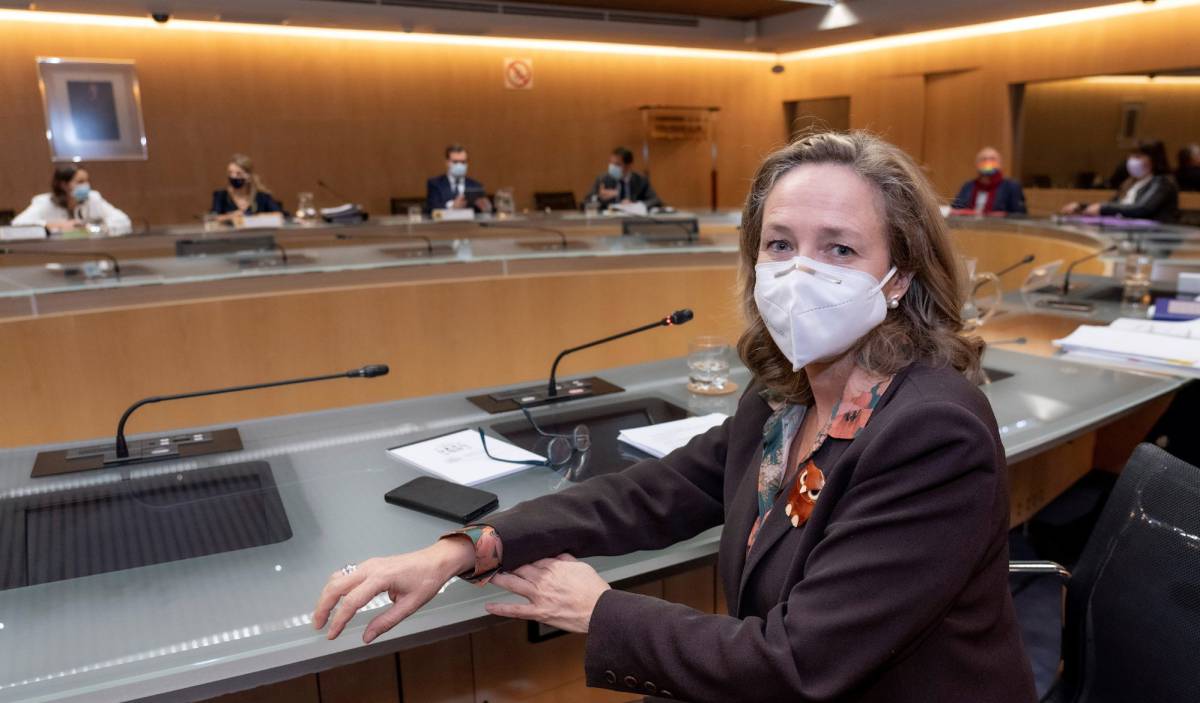 Nadia Calviño, en la última reunión de la Mesa del Diálogo Social para el Plan de Recuperación, Transformación y Resilencia.