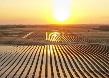 Cubico compra T-Solar por 1.500 millones Cubico compra T-Solar por 1.500 millones