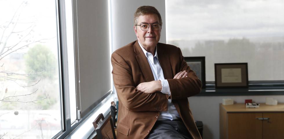 Luis Cortina: “Los TAC, rayos X
y ultrasonidos fueron los equipos más demandados en primavera”