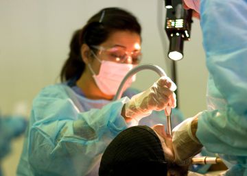 Las clínicas dentales de Madrid podrán hacer test de Covid gratuitos Las clínicas dentales de Madrid podrán hacer test de Covid gratuitos