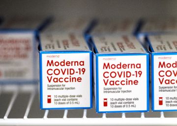 Sanidad prevé que la vacuna de Moderna llegue a España el 21 de enero Sanidad prevé que la vacuna de Moderna llegue a España el 21 de enero