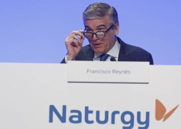 La operación, en manos del Gobierno y de la CNMV La operación, en manos del Gobierno y de la CNMV