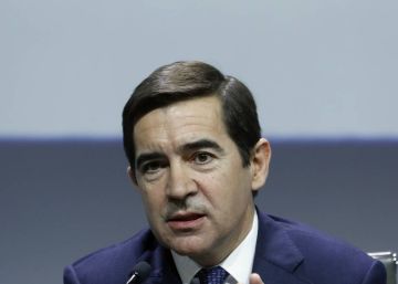 BBVA iniciará un ajuste en España y anuncia dividendo y recompra de acciones BBVA iniciará un ajuste en España y anuncia dividendo y recompra de acciones