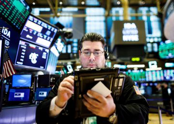 El Ibex enfila los 8.300 puntos con Wall Street en máximos El Ibex enfila los 8.300 puntos con Wall Street en máximos