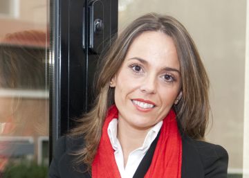 Andújar (Santander): “La mujer es más prudente y se focaliza en el largo plazo” Andújar (Santander): “La mujer es más prudente y se focaliza en el largo plazo”