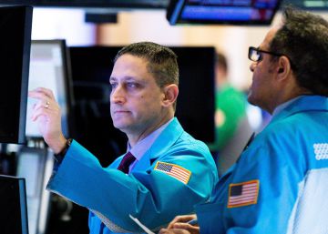 El Ibex recupera los 8.400 puntos con la ayuda de los bancos El Ibex recupera los 8.400 puntos con la ayuda de los bancos