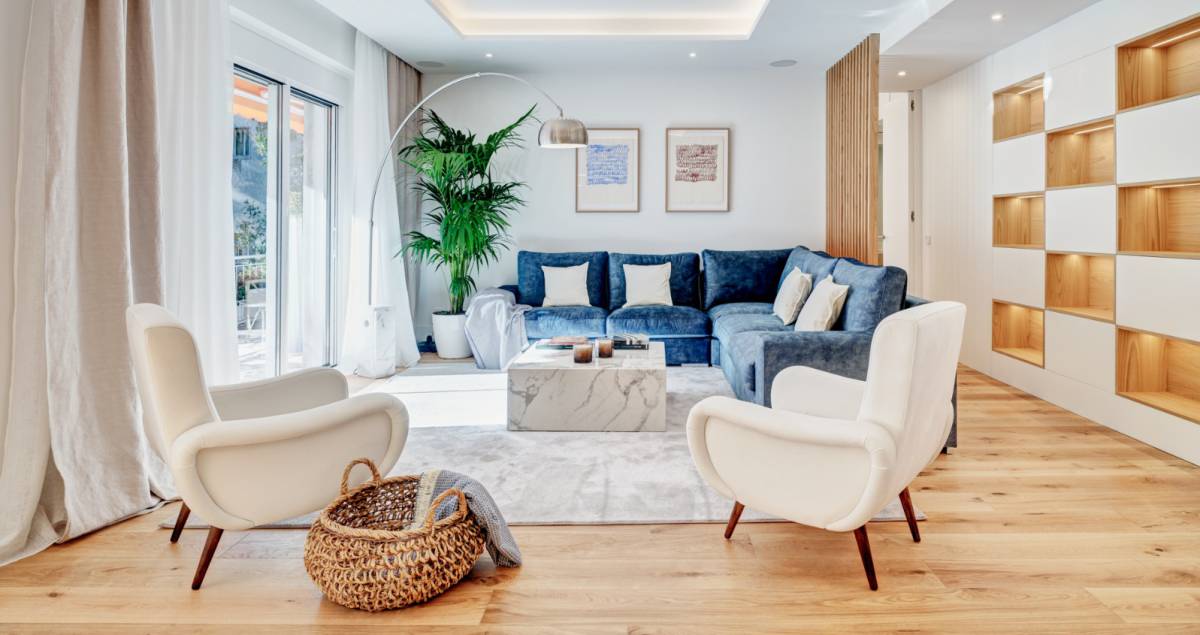 Fotografía del del interior de una de las últimas casas de lujo que la inmobiliaria Uxban ha vendido de manera telemática.