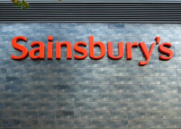 Un asalto total de Kretinsky a J Sainsbury le saldría caro
