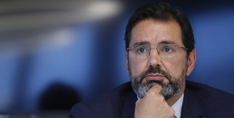 Gándara: “Aena debe bajar tarifas por el marco regulatorio y no por ser un 51% pública”