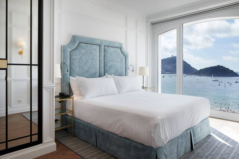 Hotel Villa Favorita, en San Sebastián, con vistas a la playa de La Concha.