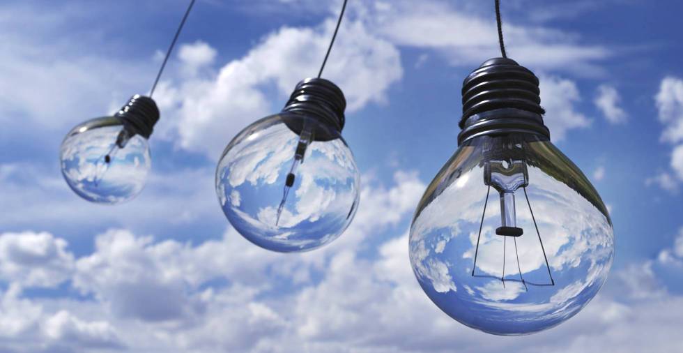 Cómo ahorrar con la nueva factura de la luz