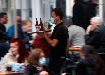 La actividad del sector servicios español alcanza máximos desde el año 2000 La actividad del sector servicios español alcanza máximos desde el año 2000
