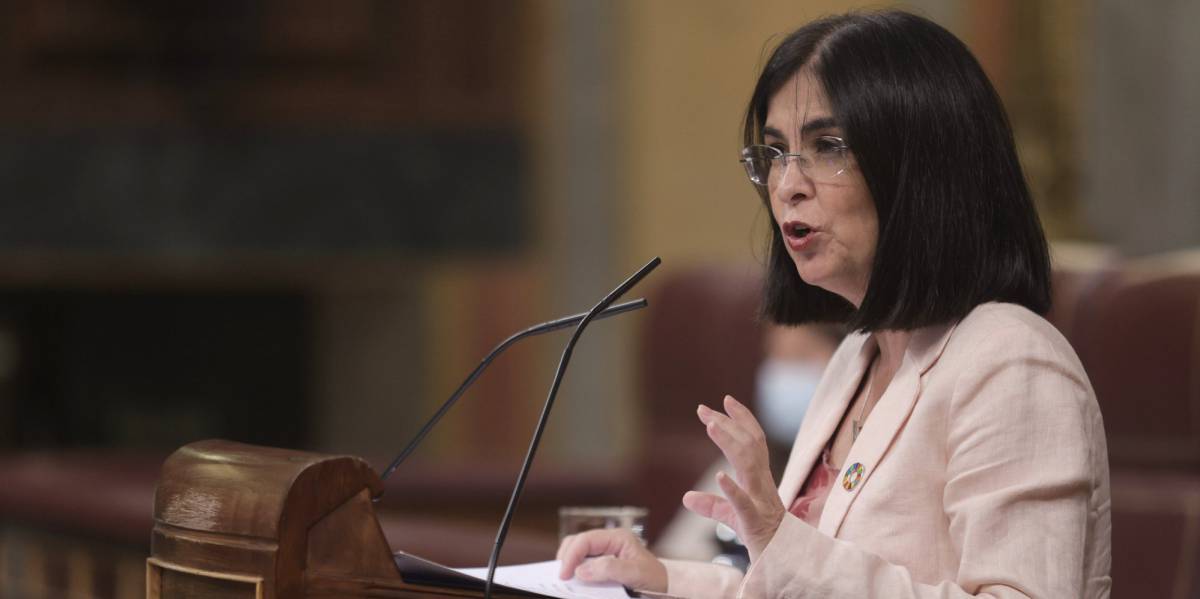 La ministra de Sanidad, Carolina Darias